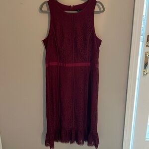 Banana Republic holiday Christmas lace dress sleeveless midi maroon size 14 tall